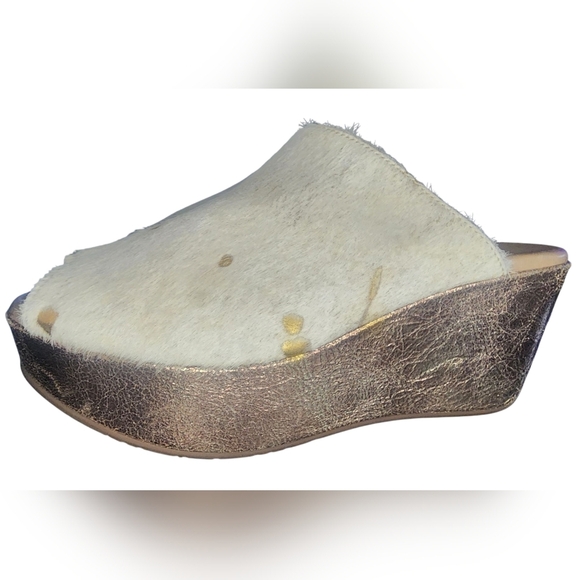 Chocolat Blu Viona Calf Hair Clog, Womens 7.5​ - Picture 2 of 12